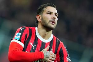 記者：特奧向利雅得新月表達開放態(tài)度，正在就合同條款進行溝通