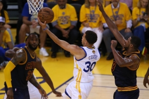 內(nèi)史密斯：回顧了2016年騎勇?lián)屍?提前感受其比賽氛圍和強度