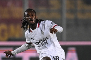 都體：都靈有意租借＋選擇性買斷引進(jìn)米蘭中場邦多