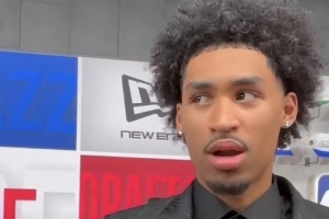 迪倫-哈珀：我爸和喬丹打過球 他支持喬丹GOAT 我選詹姆斯??