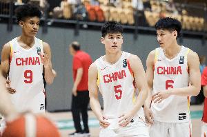 效率不錯！陳家政7中4得12分3板 三分線外4投2中