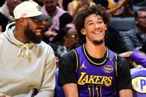 ??海斯地位為何如此高？聯(lián)盟僅他+老詹比爾有否決權(quán)??