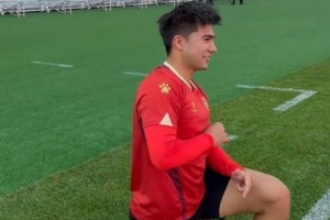 遼寧鐵人后衛(wèi)希爾扎提：距離復(fù)出還有一周，踢不了比賽也挺著急