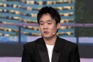 小?。罕荣惽ё?nèi)f化但大家始終團結(jié) 今天第一次解說&看得很感動