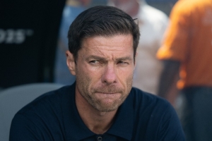 紅軍舊將：阿隆索未來肯定會(huì)執(zhí)教利物浦，本以為阿莫林會(huì)接班渣叔