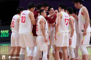 媒體人：中國(guó)男籃vs澳大利亞 就是亞洲冠軍跟大洋洲冠軍的對(duì)抗賽