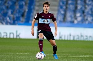 記者：塞爾塔準(zhǔn)備簽回丹尼斯-蘇亞雷斯，但需清理球員騰出空間