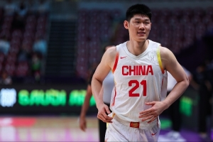 媒體人：胡金秋是現(xiàn)在CBA的最佳球員 郭士強(qiáng)找到了他的使用說(shuō)明書