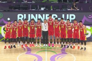 媒體人：過去5年閑聊總繞不過2019 5年后會聊起2025這個夜晚嗎？