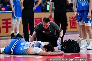 趙睿：跟新疆的球迷說對不起 這兩年因為傷病 我的出勤率確實少