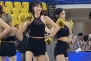 動感十足！媒體人曬NBL長沙勇勝啦啦隊的舞蹈表演視頻