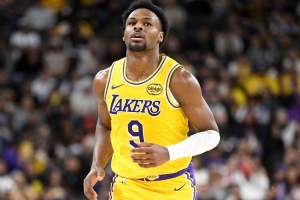 東契奇：你永遠不知道會不會有機會上場 而布朗尼做好了準備