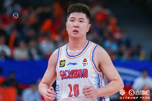 直播吧：新疆并不打算簽約王薪凱?他將繼續(xù)尋找球隊(duì)