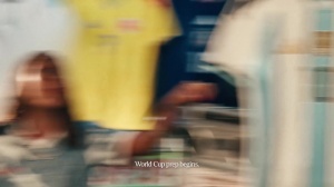 阿迪世界杯宣傳片：亞馬爾化身西部牛仔，梅西精準(zhǔn)踢擊倒保齡球瓶