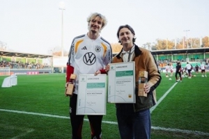 德國足協(xié)官方：沃爾特馬德獲得公平競賽獎，德國杯奪冠后安慰對手