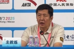 丁偉：一場(chǎng)球打到最后 靠的不是技戰(zhàn)術(shù)而是精神和團(tuán)結(jié)層面 就是拼