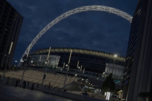 溫布利將承辦歐洲杯半決賽和決賽，球場無人機(jī)表演預(yù)熱賽事