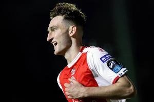 郵報：18歲愛爾蘭前鋒梅森·梅利亞將在冬窗轉(zhuǎn)會熱刺