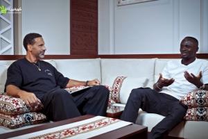 馬內(nèi)：我媽媽討厭足球認(rèn)為是浪費時間 16歲我借錢第一次逃出村子