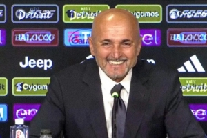 斯帕萊蒂：伊爾迪茲續(xù)約的事不由我決定；堅信意大利能進軍世界杯