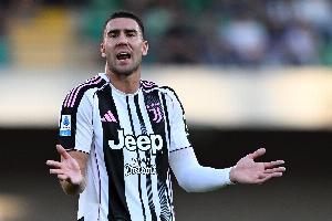 記者：有佛羅倫薩球迷對弗拉霍維奇種族歧視，主裁判已進行警告