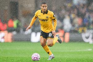 羅馬諾：曼聯(lián)正在尋找新的中場球員，已將若昂·戈麥斯列入候選