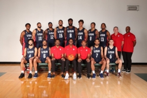 這是美國幾隊？美國男籃曬世界杯美洲區(qū)預選賽陣容全家福