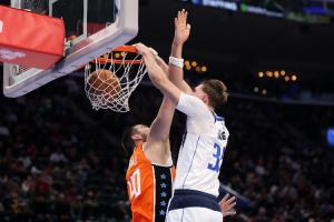 板凳得分5-41！登卡燃盡但替補被爆 快船陣容傷病+老化走向死局