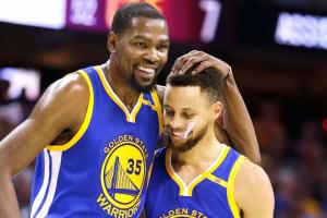 ??B/R稱庫里是二當家？勇士球迷怒噴！KD親自下場評論區(qū)嘲諷