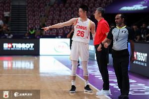 解說：今天男籃首發(fā)太恐怖 現(xiàn)代籃球在陣容和人員上要有合理配置