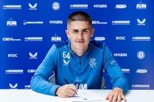 郵報(bào)：維拉、桑德蘭等隊(duì)有意免簽流浪者19歲中場(chǎng)貝利·賴斯