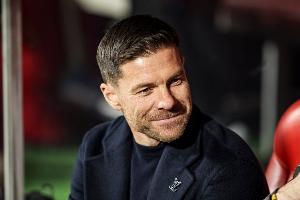 阿斯報：阿隆索仍贏得了董事會的信任 歐洲超級杯將是關(guān)鍵之戰(zhàn)