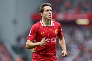 斯基拉：意甲、西甲俱樂部有意基耶薩，但球員仍希望留在利物浦