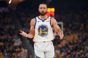 韋德：當(dāng)我們談GOAT或那些改變比賽的人時(shí) 你絕不可能不提庫(kù)里！