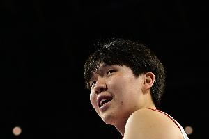 媒體人：楊瀚森多打比賽一定比5分鐘折返跑有意義 繼續(xù)打磨防守