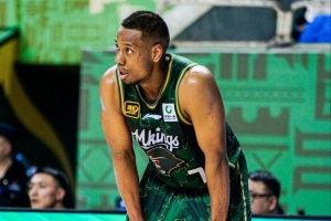 完全夢游！祝銘震7中0僅拿2分2板2助 4犯規(guī)