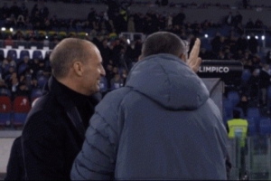 米體：阿萊格里賽前向拉齊奧助教揮手致意和解，兩人上周末曾爭執(zhí)