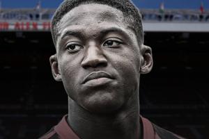 板凳坐穿…20歲梅努英超0首發(fā)9替補(bǔ)4次未出場(chǎng)，身價(jià)4500萬(wàn)隊(duì)內(nèi)第5