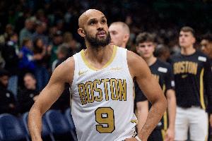 白帝好猛！懷特半場8中4得11分2板4助 三分6中3&正負(fù)值為+14