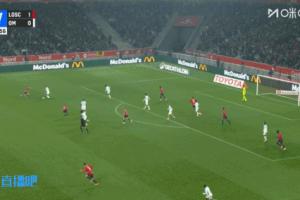 氣得跳腳！青木本方禁區(qū)外油炸丸子過(guò)人，一條龍狂奔80米打門(mén)被撲