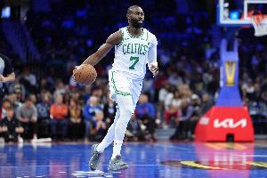 8助攻！杰倫·布朗：我看了大量錄像研究如何讓隊友更多參與進攻