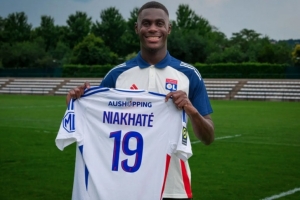 如愿以償！尼亞卡特曾表示想碰法國，最終塞內(nèi)加爾與法國同組