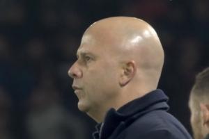 今日趣圖：紅色英超球隊(duì)功勛替補(bǔ)后不滿荷蘭光頭教練，這集我看過