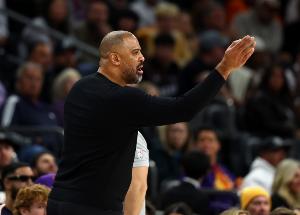 全隊(duì)18次失誤！烏度卡談失利原因：我們失誤太多了