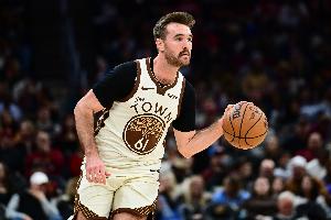 斯潘塞：曲棍球和籃球有類似之處 我是一個團(tuán)隊至上的球員