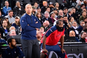 解說：快船得想辦法應(yīng)對哈登體能下滑 他不是賽亞人&不能一直輸出