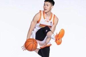 江蘇男籃官方定妝照出爐??新球衣新陣容新面貌 一起迎接新賽季