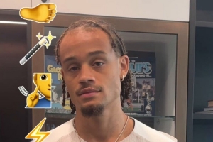 西蒙斯組建完美球員：左腳梅西、右腳+技巧內(nèi)馬爾、速度姆巴佩