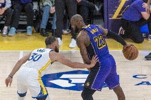 ??詹庫東字班可能均無緣評獎？記者曬可能無緣65場標準的球星們