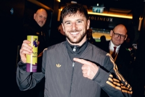 斬獲進(jìn)球！芒特當(dāng)選曼聯(lián)vs狼隊(duì)英超官方全場(chǎng)最佳球員